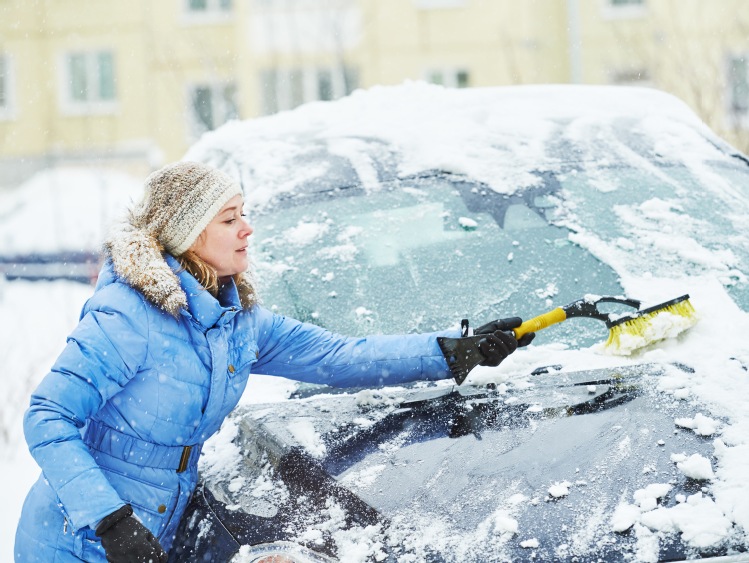 Jak przygotować samochód na zimowy wyjazd?